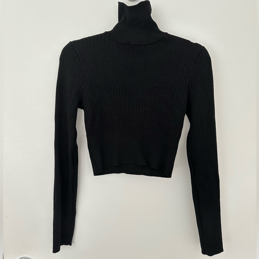 PrettyLittleThing Cropped Black Knit Turtleneck